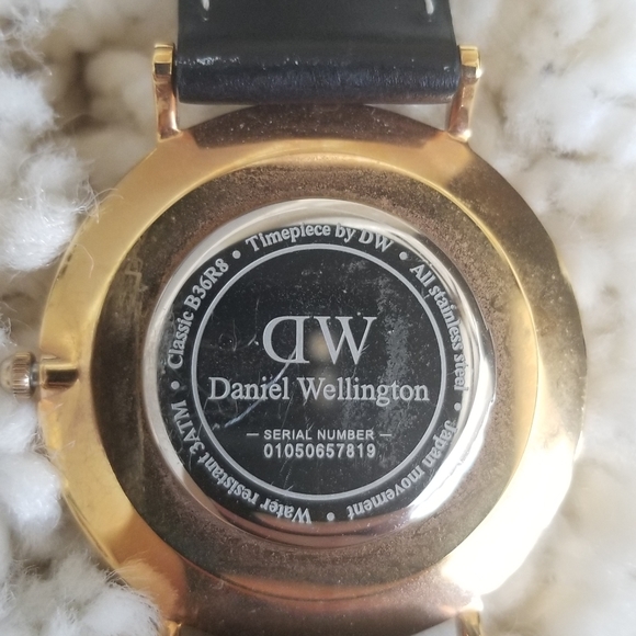 Daniel Wellington black watch - Picture 4 of 5